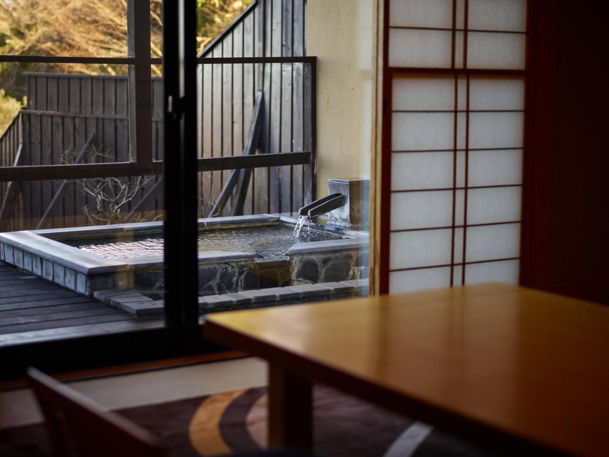 Ito Yukitei Kawana Bettei Hotel Exterior photo